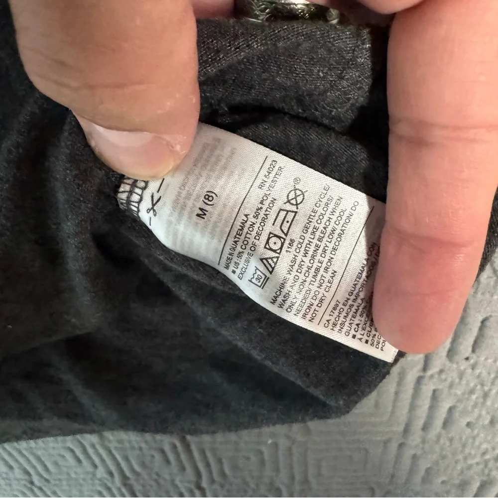 Old Navy T-Shirt Boy Size Medium 8 Be Kind Grey Gray Short Sleeve